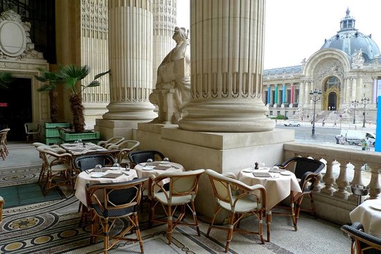 02 Le Mini Palais - Romance à Paris la nuit